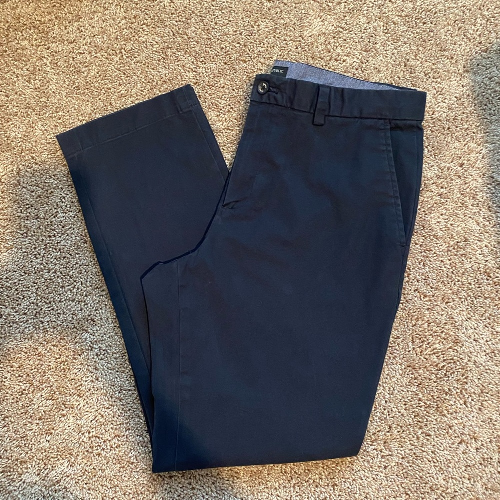 Banana Republic Aiden Chino Navy Pants Size 36 x 32